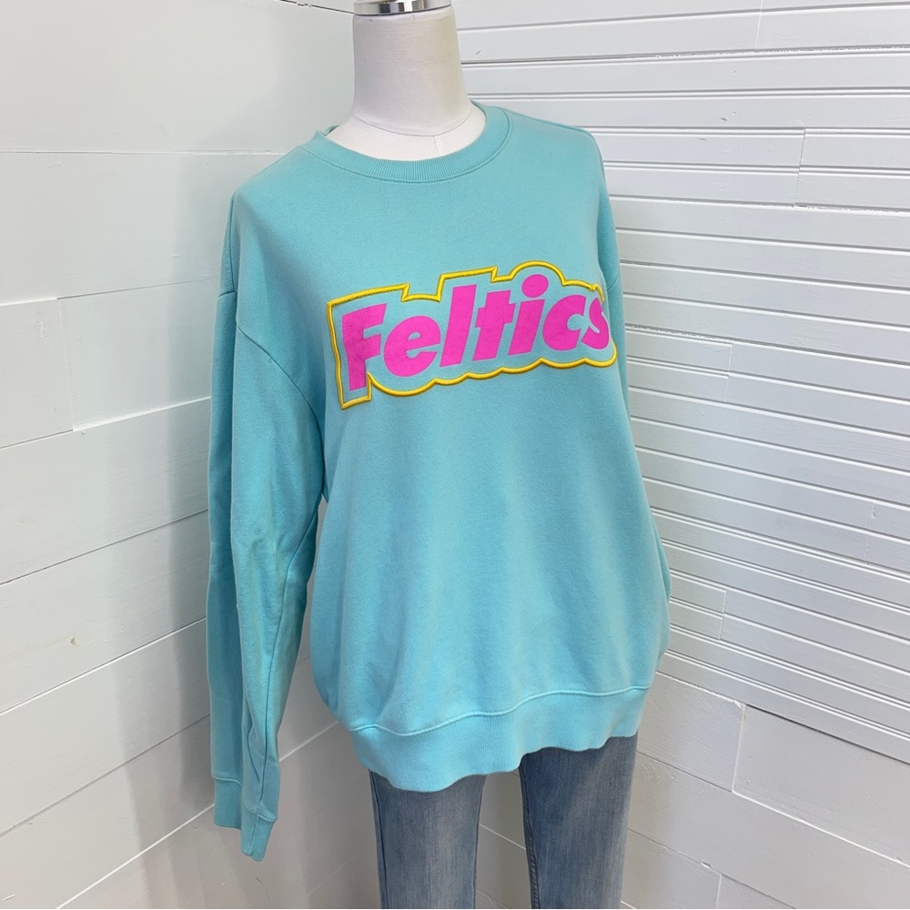 !FINAL CHANCE! Feltics Blue Sweatshirt